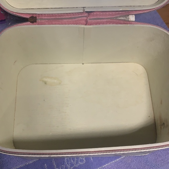 Makeup box - Picture 8 of 11